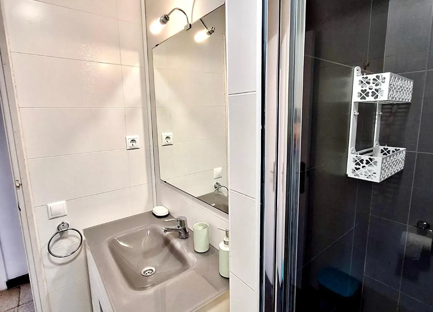 Apartbeach Capri Front Beach Clima Y Wifi Salou Spanje