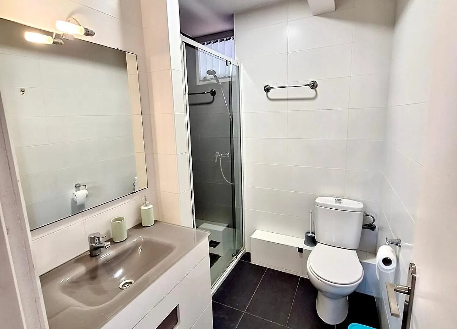 Appartement Apartbeach Capri Front Beach Clima Y Wifi Salou
